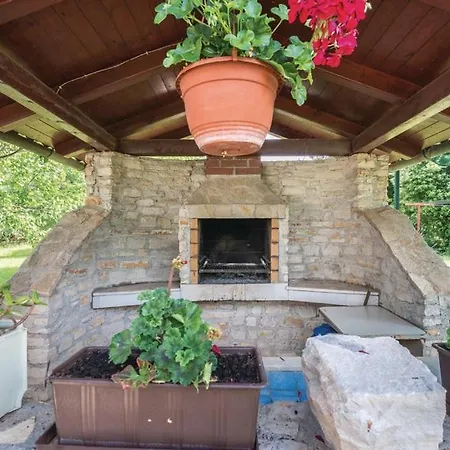 Olive And Herb Retreat *