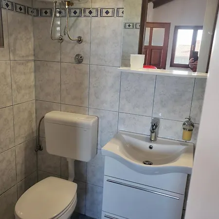 Olive And Herb Retreat Апартаменты