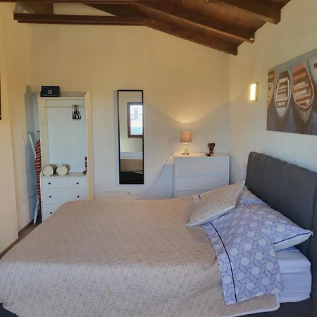 Olive And Herb Retreat Апартаменты *